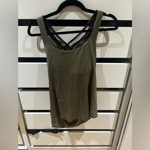 Lululemon Size 4 Open Back Shirt